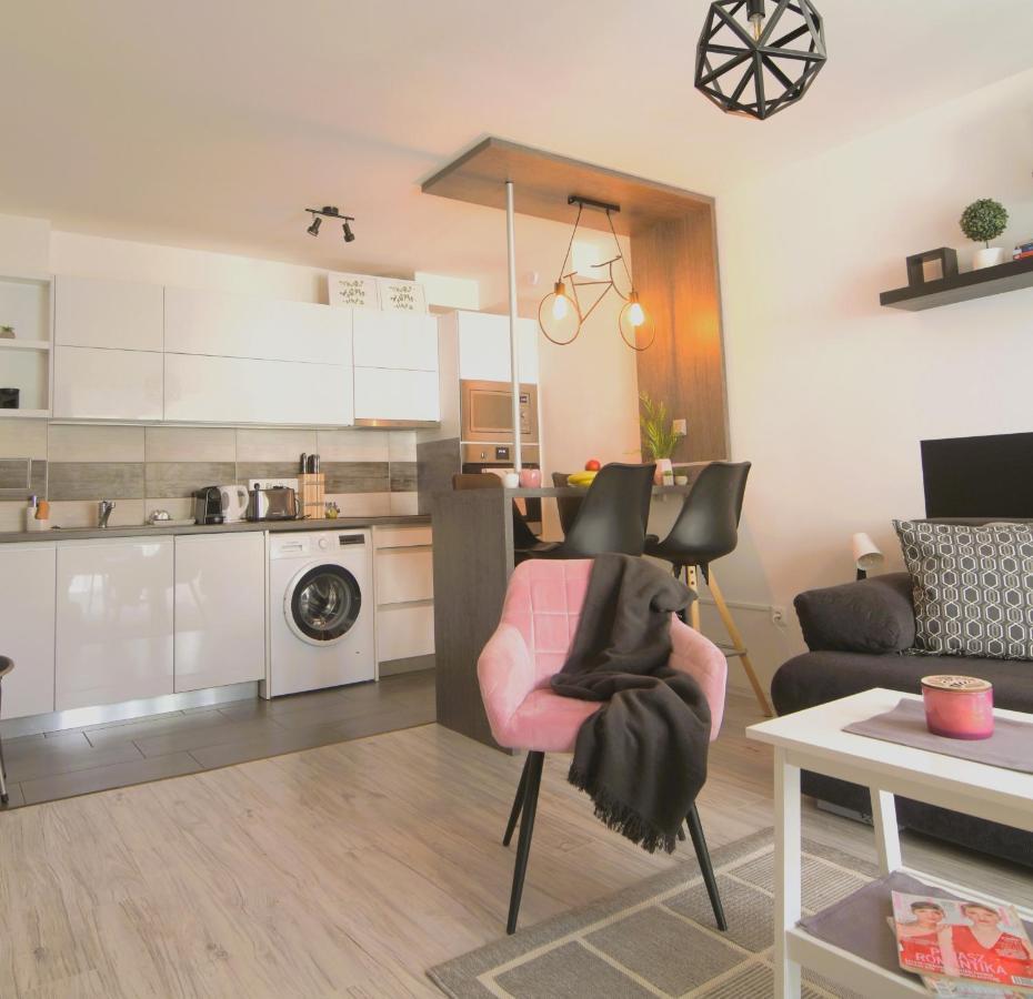 Tisza River Apartman Сегед Екстер'єр фото